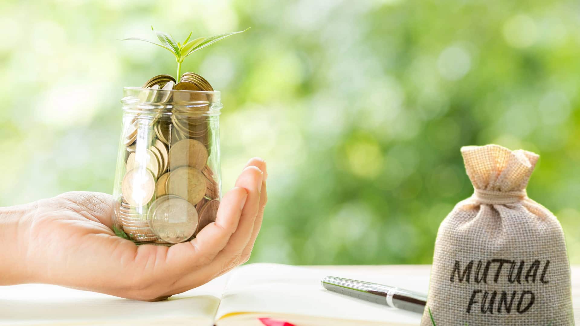क्या है म्यूचुअल फंड में फिक्स्ड मैच्योरिटी प्लान और किनके लिए फायदे का सौदा? 