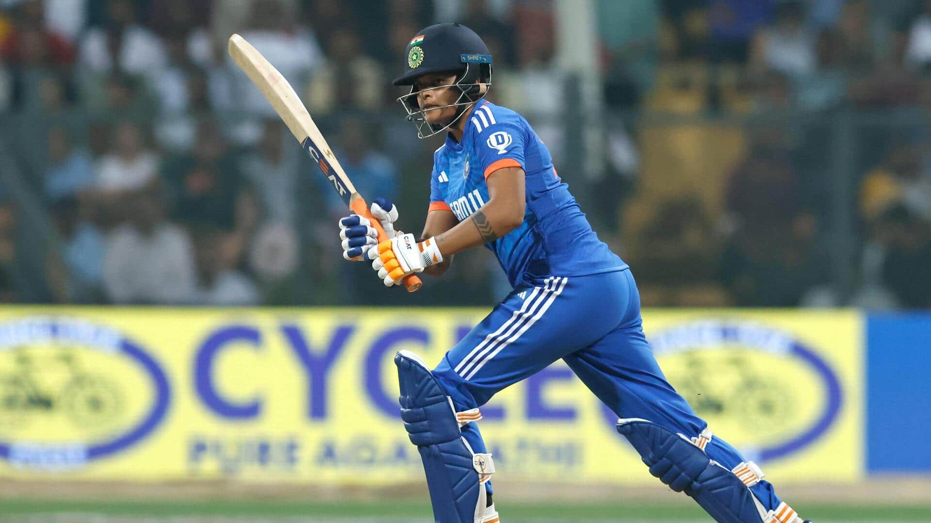 शेफाली वर्मा ने लगाया टी-20 अंतरराष्ट्रीय करियर का 7वां अर्धशतक, 1,500 रन भी पूरे किए