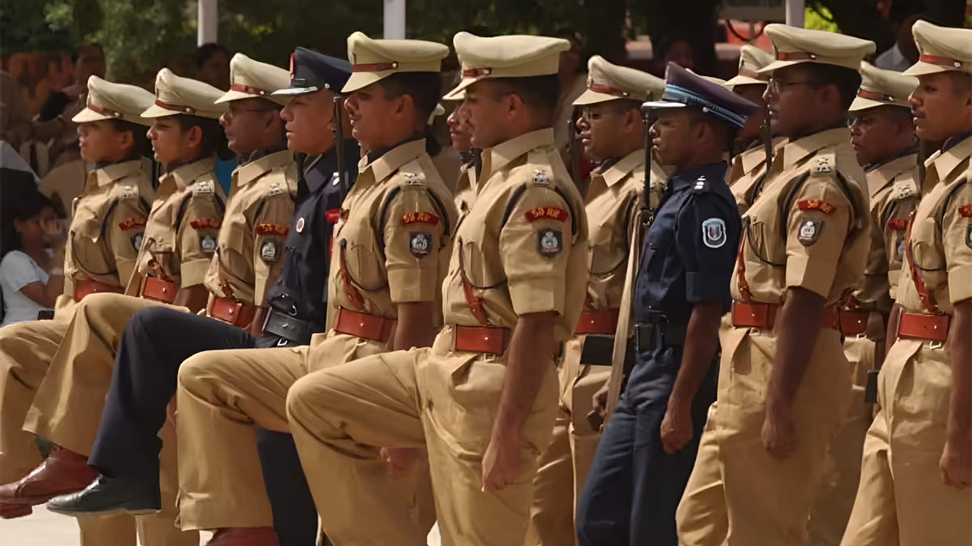 गणतंत्र दिवस पर 982 पुलिसकर्मियों को सेवा पदक, जम्मू-कश्मीर पुलिस को सबसे ज्यादा वीरता पदक