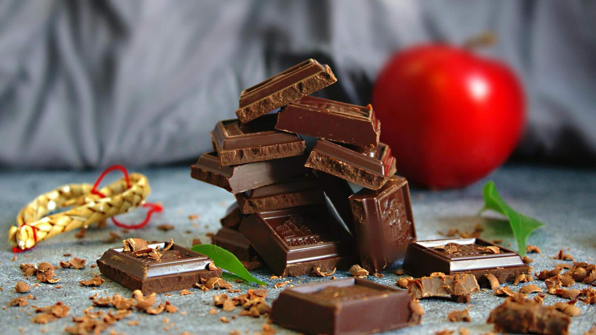 देर रात को लग जाती है भूख? आप कर सकते हैं इन पौष्टिक स्नैक्स का सेवन