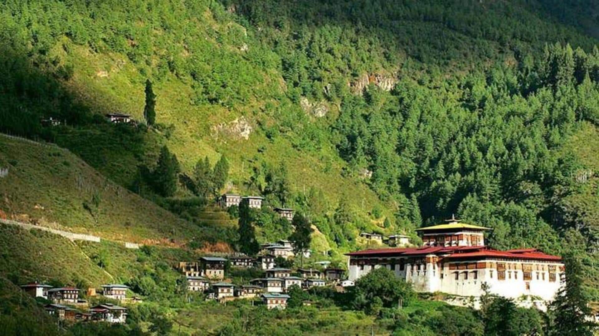 भूटान की यात्रा पर जा रहे हैं? इन जगहों का जरूर करें रुख