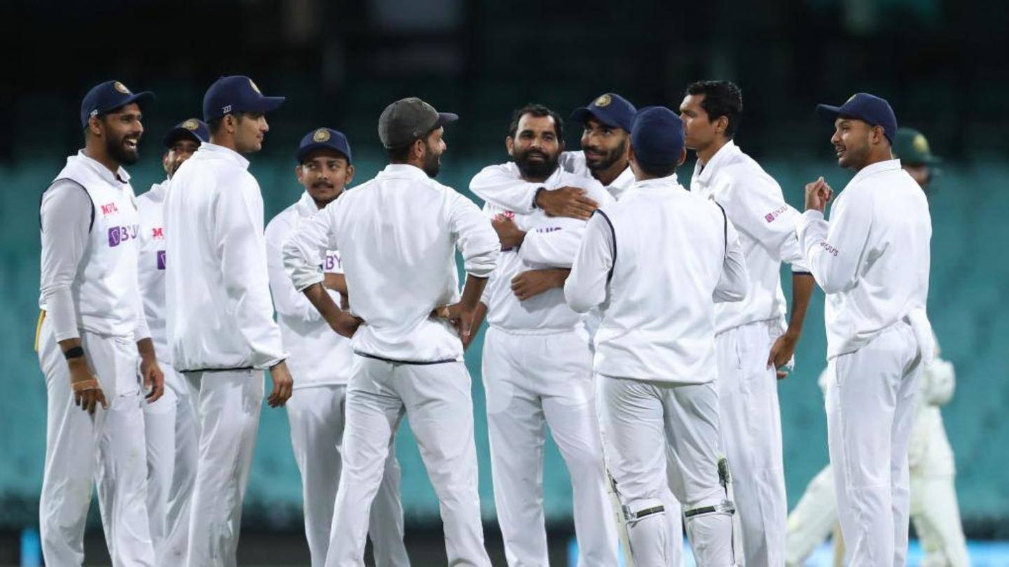 डे-नाइट अभ्यास मैच: पहले दिन मजबूत स्थिति में भारत, बुमराह और शमी रहे स्टार