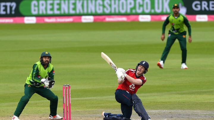 दूसरे टी-20 में इंग्लैंड ने पाकिस्तान को हराया, जाने मैच में बने रिकॉर्ड्स