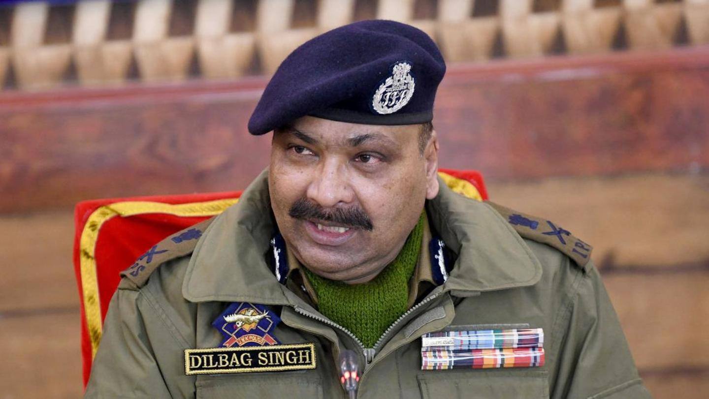 गिलानी के परिवार ने पुलिस के साथ की बदसलूकी- DGP गिलानी के परिवार ने पुलिस के साथ की बदसलूकी- DGP