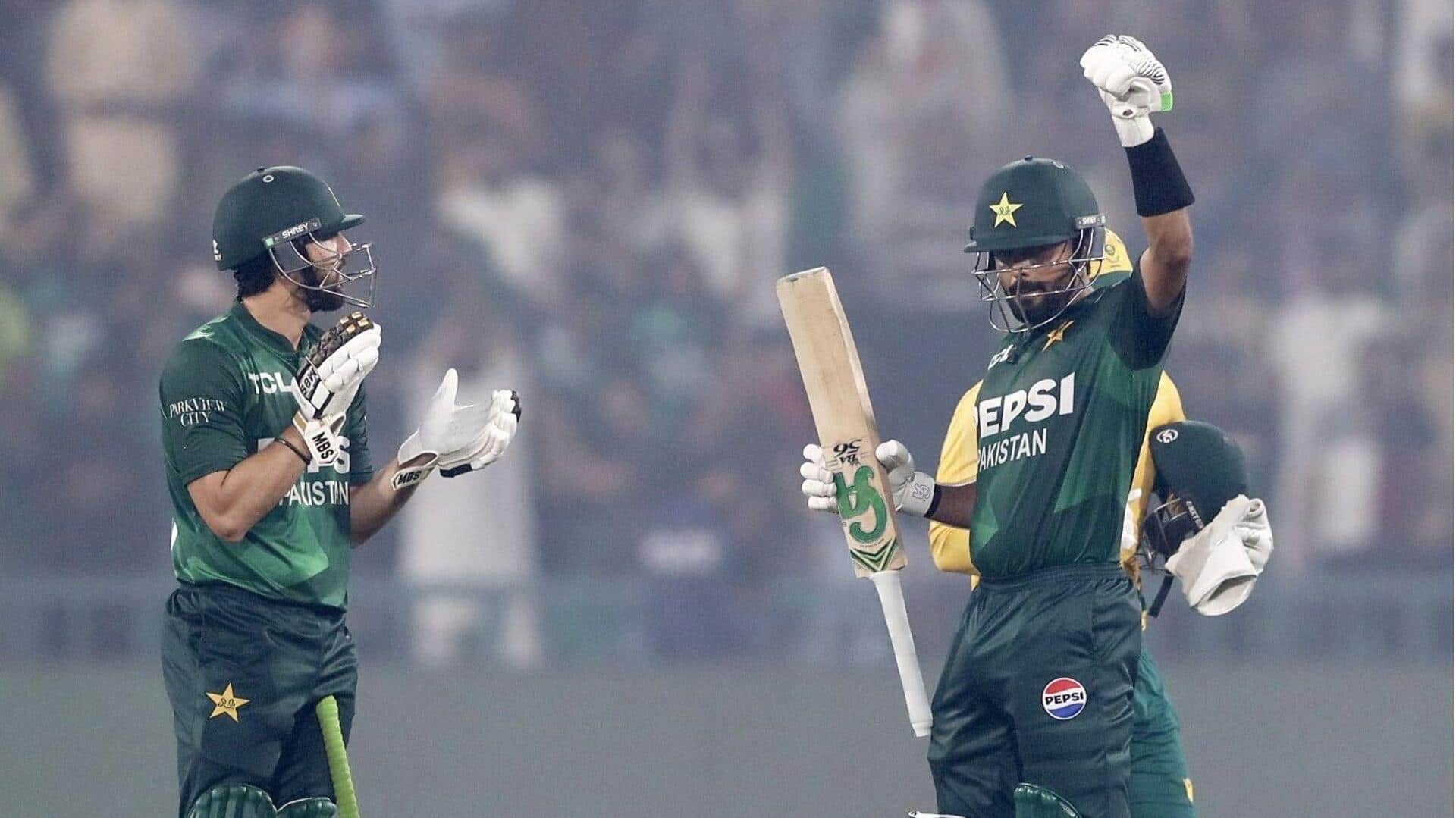 पाकिस्तान ने तीसरे टी-20 में दक्षिण अफ्रीका को 4 विकेट से हराया, ये बने रिकॉर्ड्स पाकिस्तान ने तीसरे टी-20 में दक्षिण अफ्रीका को 4 विकेट से हराया, ये बने रिकॉर्ड्स