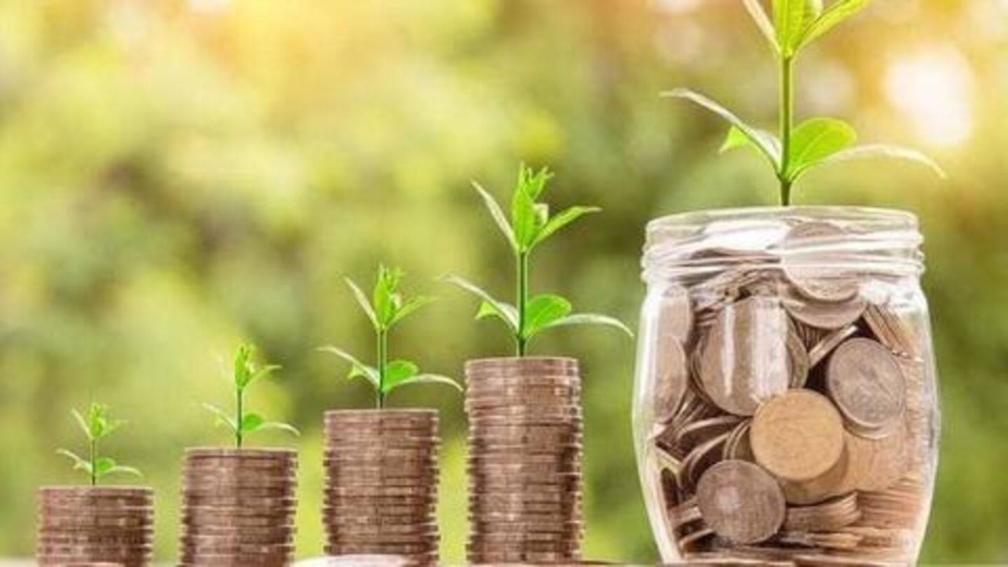 कर्ज चुकाएं और ज्यादा क्रेडिट कार्ड रखने से बचें कर्ज चुकाएं और ज्यादा क्रेडिट कार्ड रखने से बचें