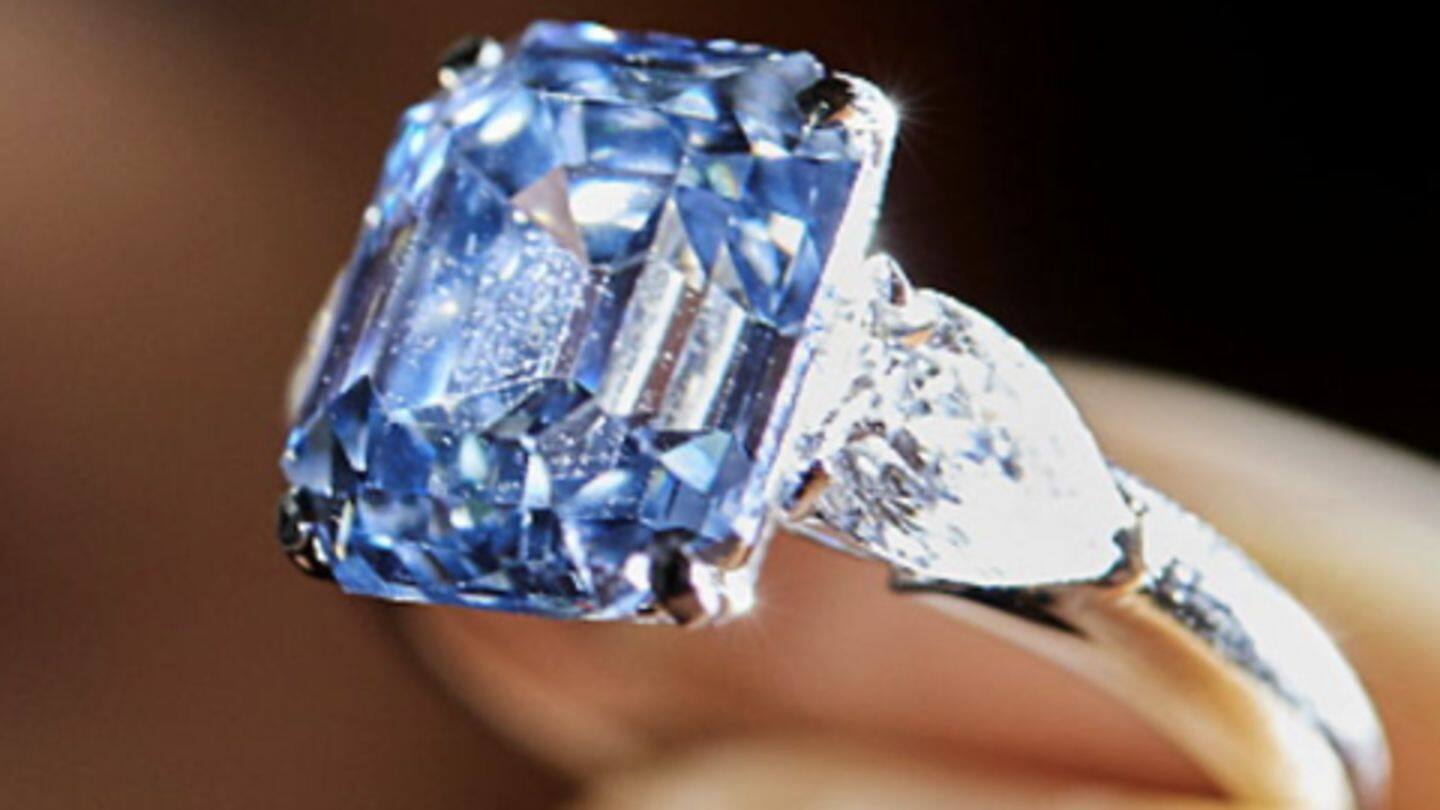 नीलामी में रखी गई दुर्लभ नीले हीरे की अँगूठी, 100 करोड़ रुपये में बिकने की उम्मीद