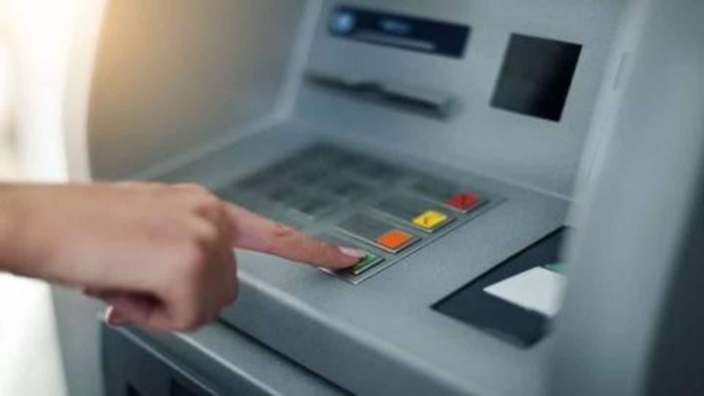 ATM में पैसा फँस गया तो बैंक देगा हर रोज़ आपको 100 रुपये मुआवज़ा, जानें प्रक्रिया