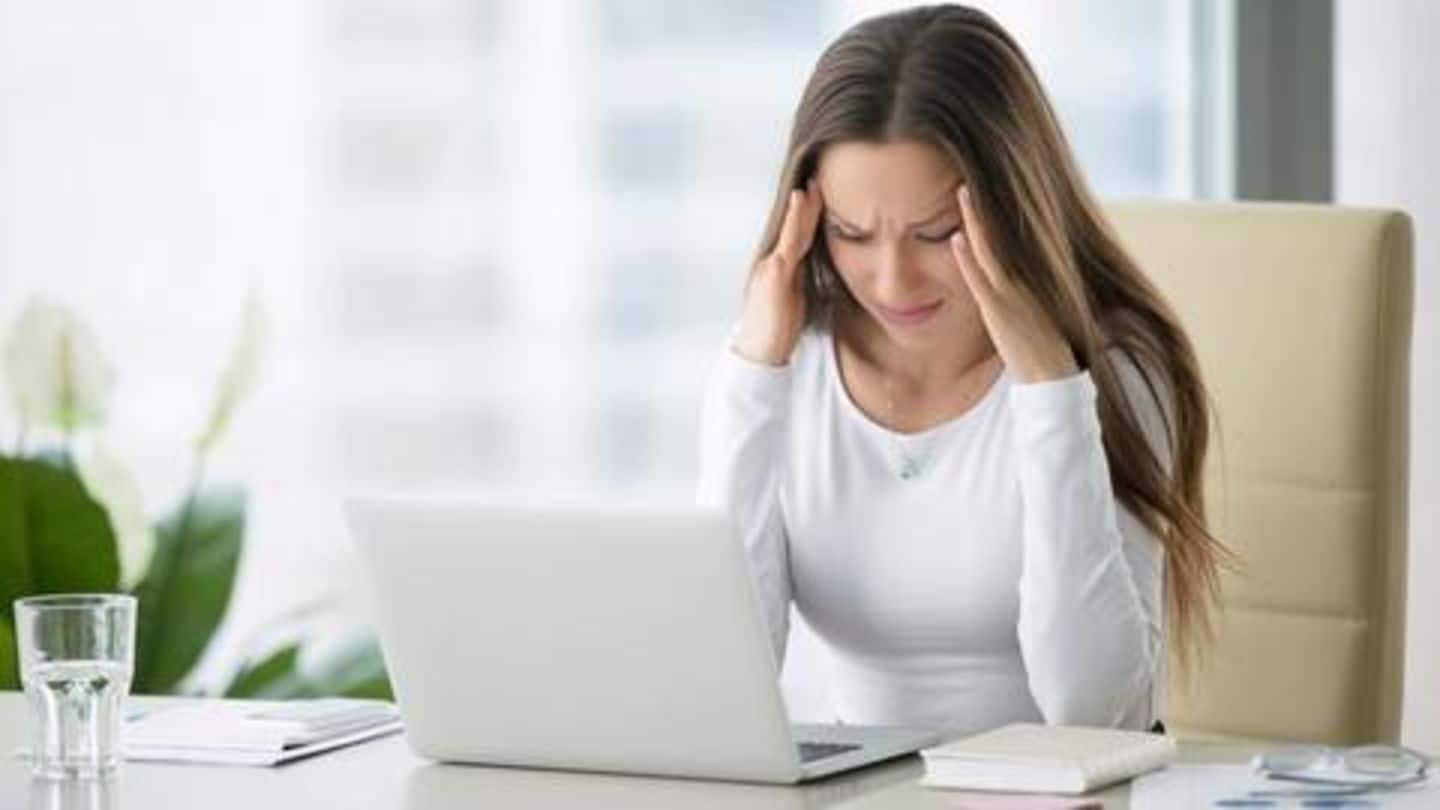 ऑफ़िस में काम के दबाव से होने लगे सिरदर्द तो अपनाएँ ये पाँच आसान उपाय