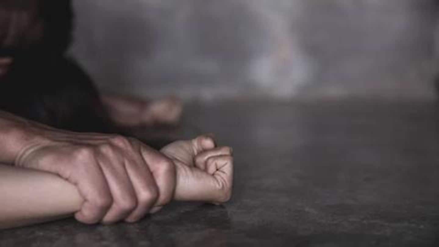 मुंबई: 58 वर्षीय डॉक्टर ने 27 वर्षीय मरीज़ का बलात्कार कर बनाया वीडियो, करता रहा ब्लैकमेल