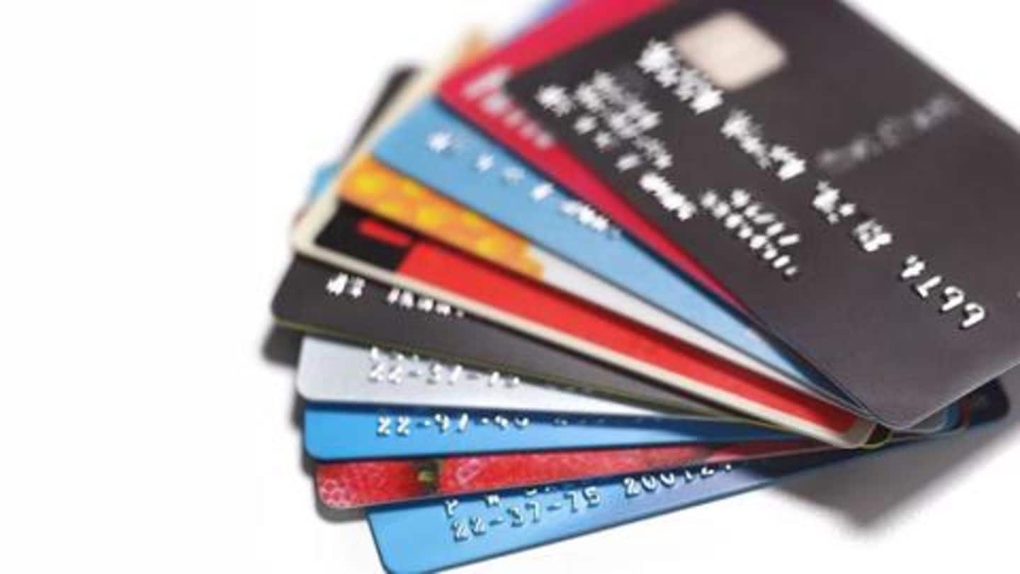 क्यों आपको डेबिट कार्ड की जगह चुनना चाहिए क्रेडिट कार्ड, जानें वजह