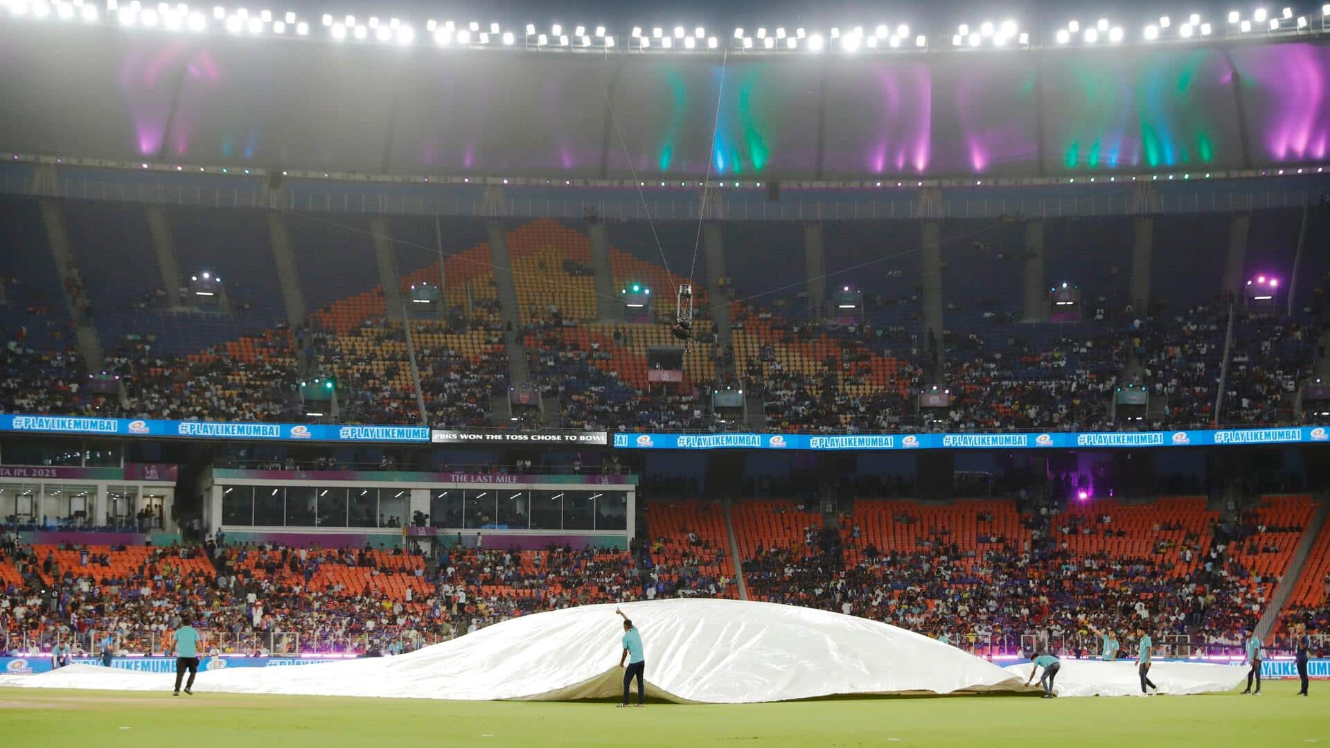 IPL 2025: क्वालीफायर-2 में बारिश ने डाला खलल, मैच धुला तो किसे मिलेगा फाइनल का टिकट? IPL 2025: क्वालीफायर-2 में बारिश ने डाला खलल, मैच धुला तो किसे मिलेगा फाइनल का टिकट?