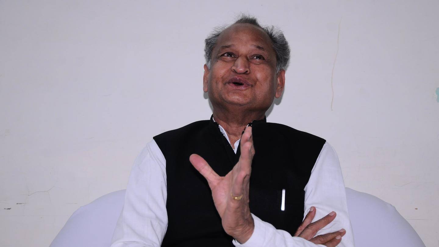 गहलोत के समर्थन में हैं अधिकतर विधायक गहलोत के समर्थन में हैं अधिकतर विधायक