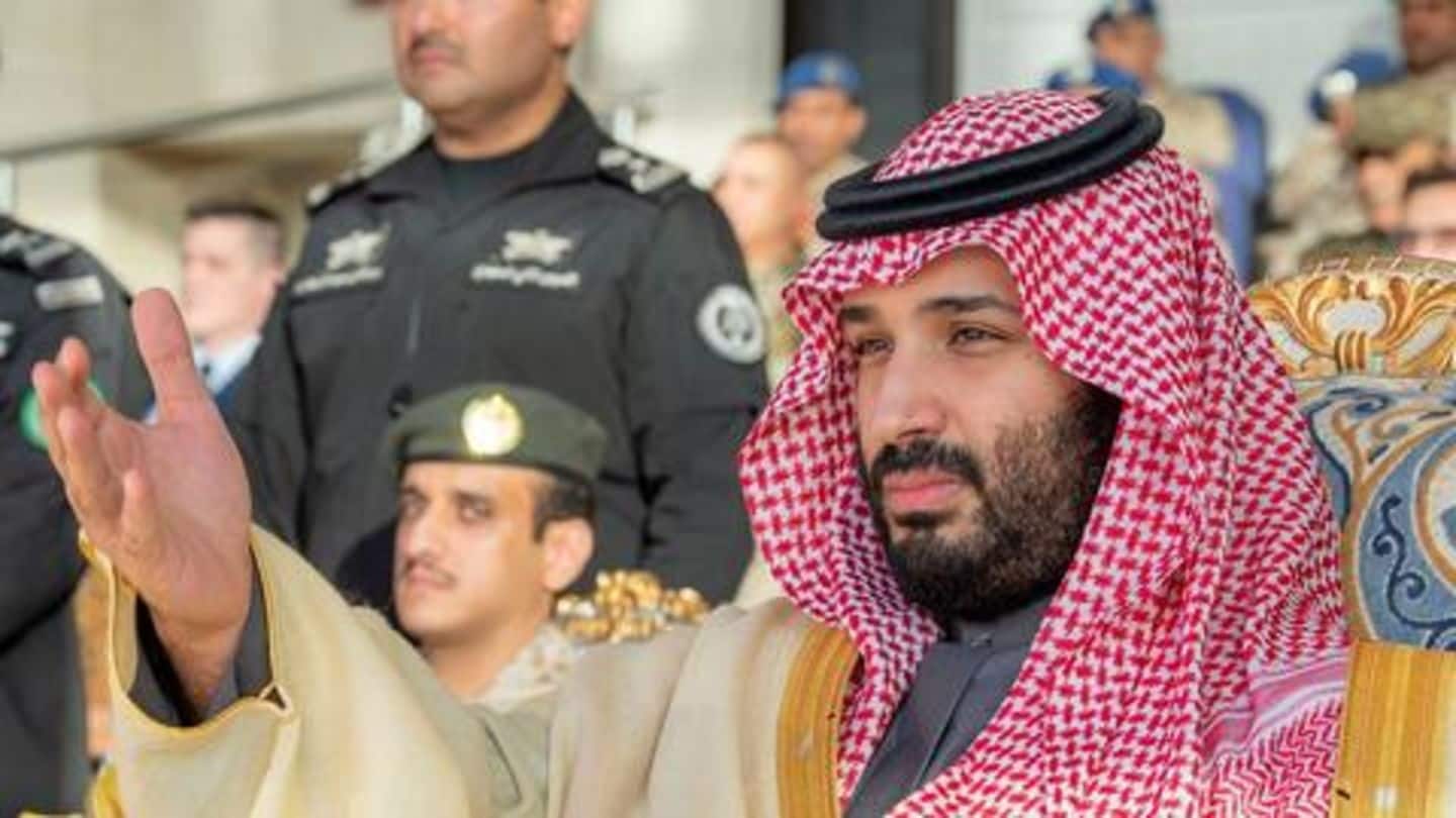 तंग कपड़े पहनने और सार्वजनिक जगहों पर चुंबन करने वालों पर जुर्माना लगाएगा सऊदी अरब