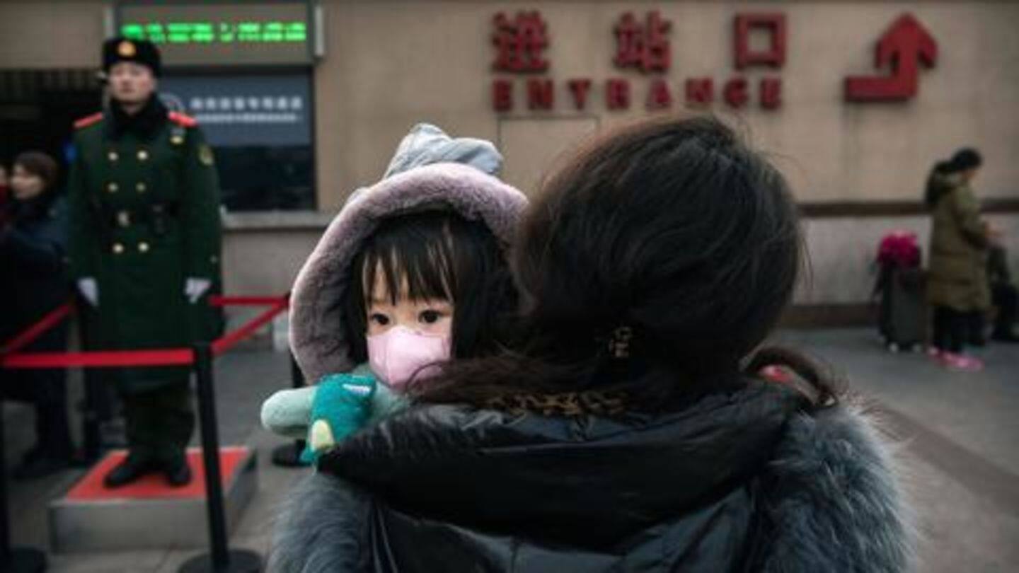 कोरोना वायरस: चीन में मरने वालों की संख्या 2,000 पार, नए मामलों की संख्या में गिरावट
