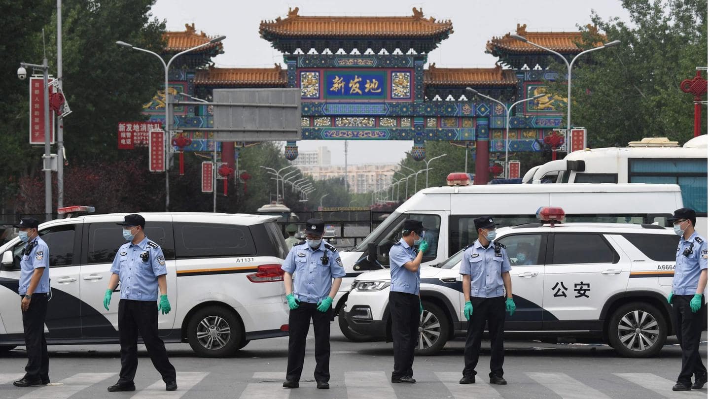 कोरोना वायरस: अधिकारियों ने चेताया- बीजिंग में हालात अत्यंत गंभीर, कई नए इलाकों में लॉकडाउन लागू
