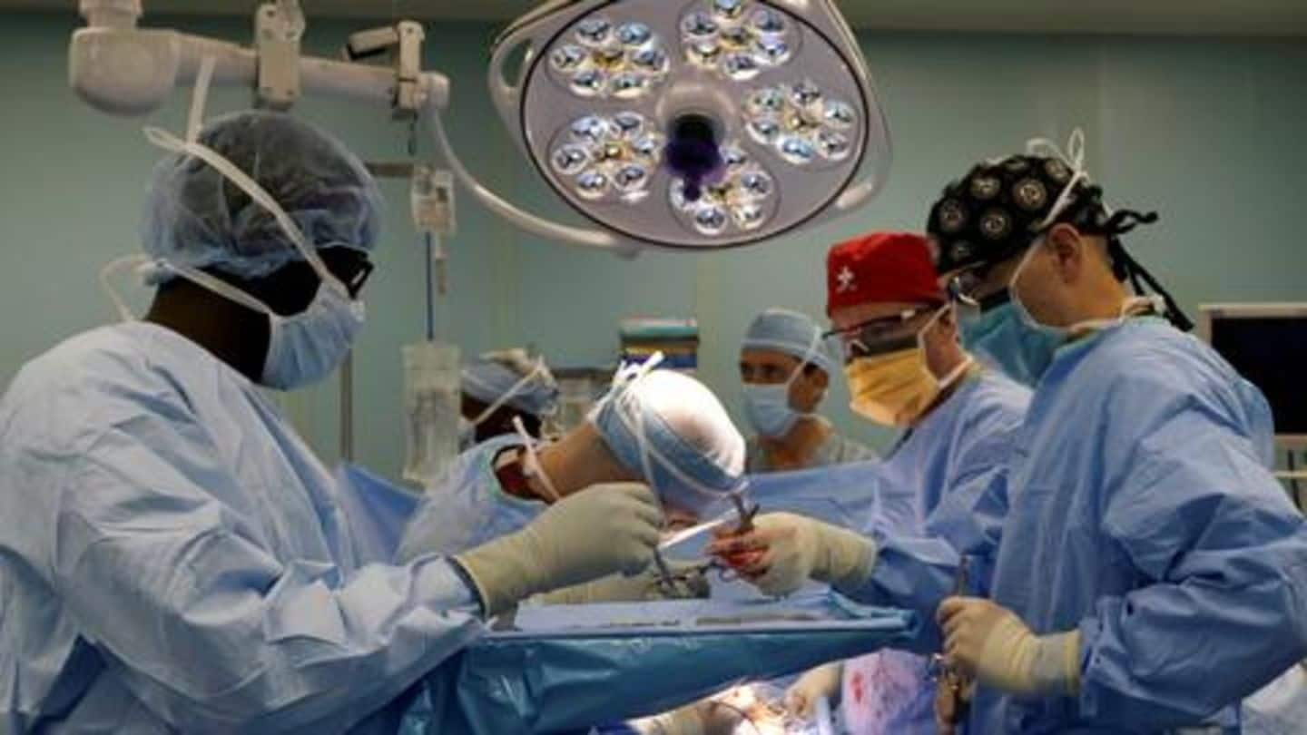 यहां खुद को वर्जिन दिखाने के लिए लड़कियां ले रही सर्जरी का सहारा