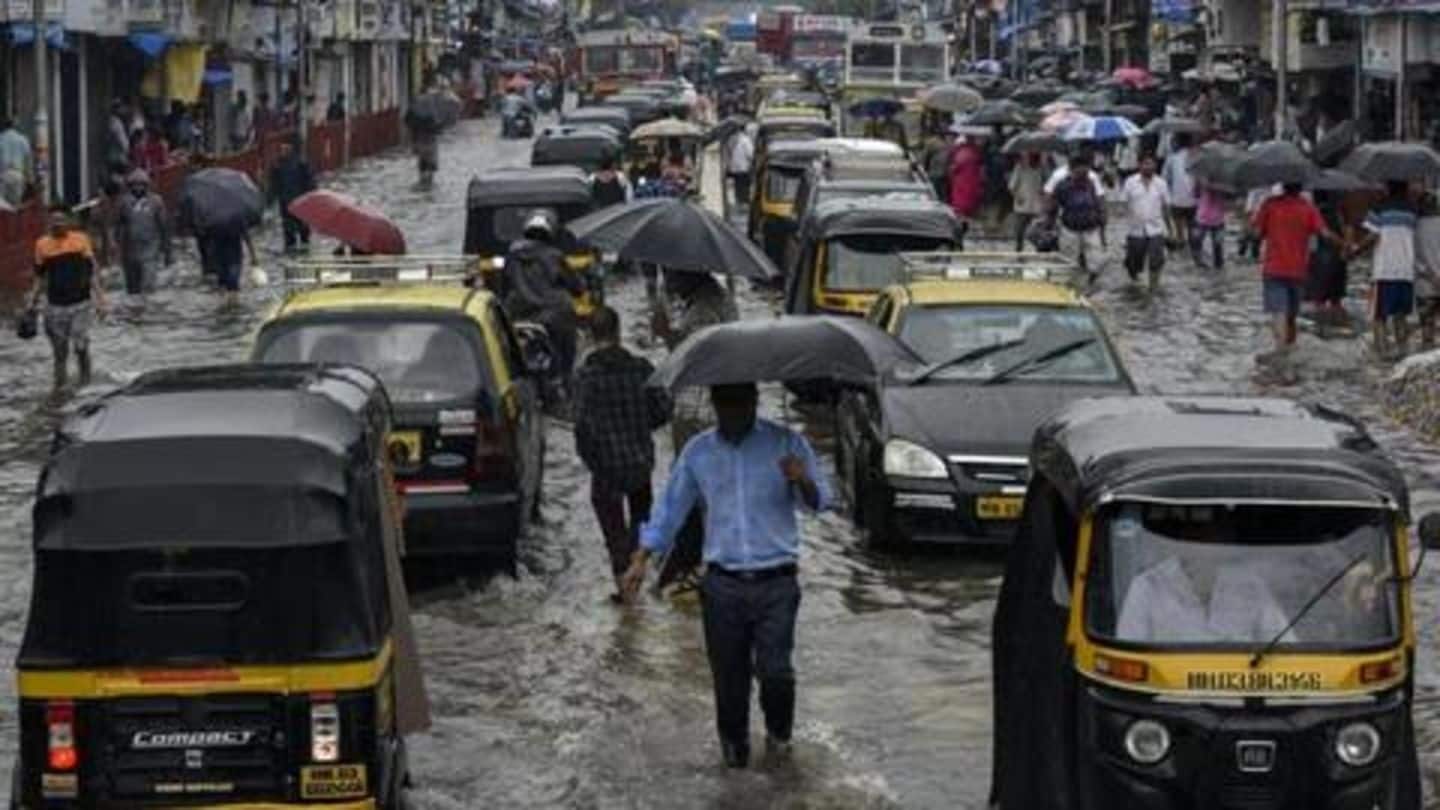 मुंबई बारिशः हादसों में मरने वालों की संख्या 26 पहुंची, शहर की रफ्तार पर लगा ब्रेक