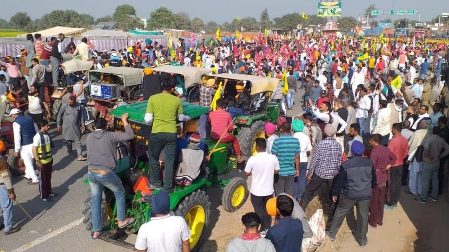Gathering of farmers growing on the Ghazipur border Gathering of farmers growing on the Ghazipur border