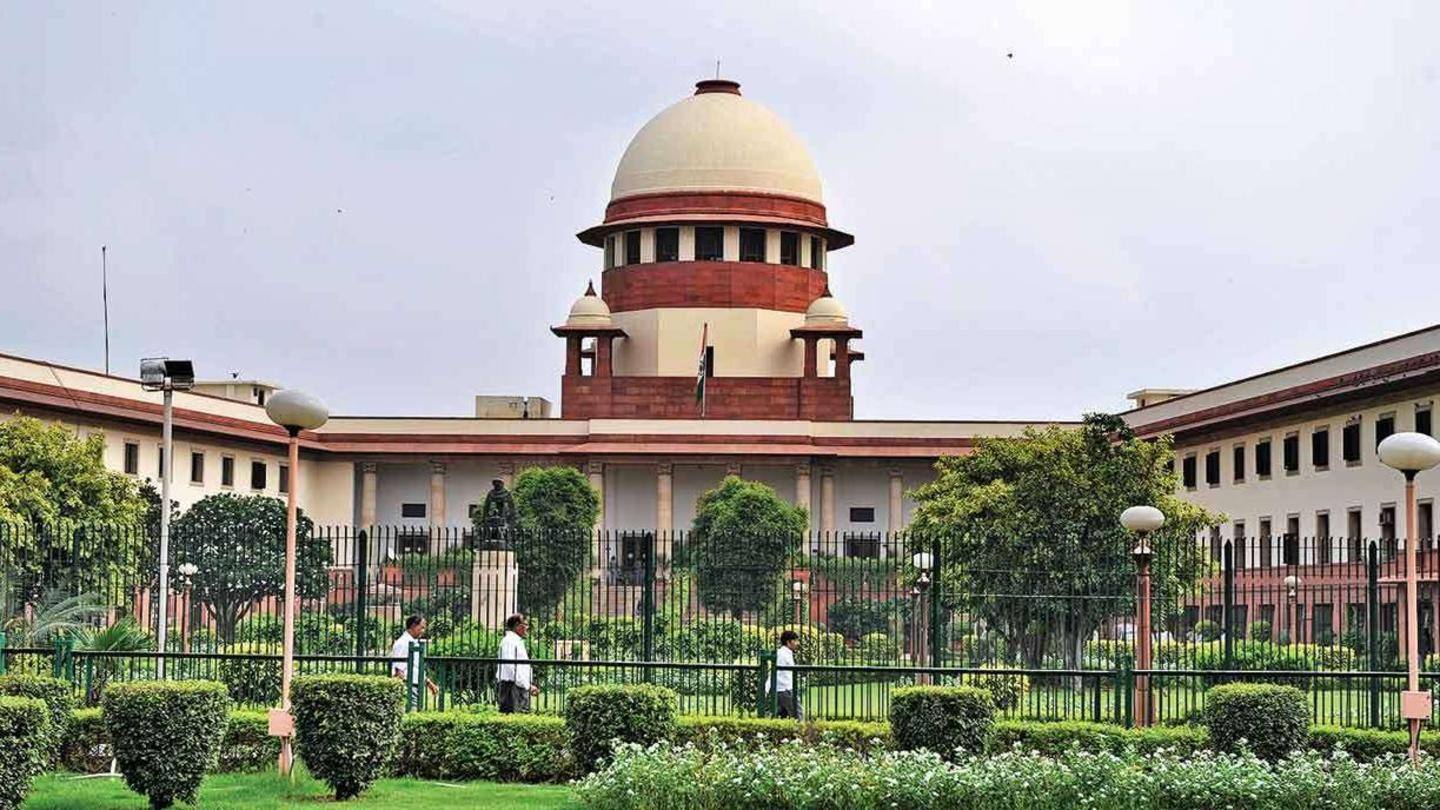 सुप्रीम कोर्ट ने केंद्र से मांगा है जवाब सुप्रीम कोर्ट ने केंद्र से मांगा है जवाब
