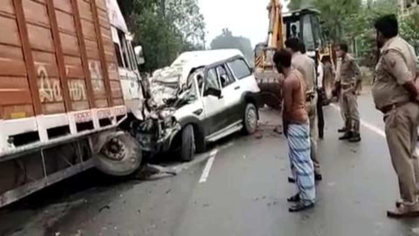 उत्तर प्रदेश: प्रतापगढ़ में ट्रक से टकराई स्कॉर्पियो, एक ही परिवार के नौ लोगों की मौत