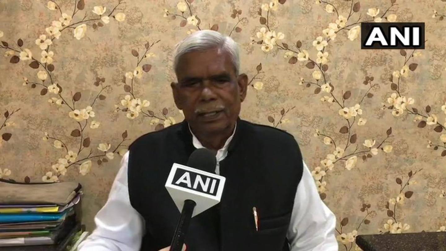 चौरसिया बोले- मैं जन्म से कांग्रेसी हूं चौरसिया बोले- मैं जन्म से कांग्रेसी हूं