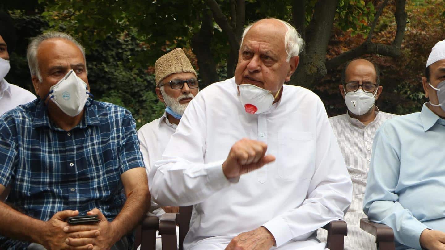 चीनी राष्ट्रपति से मुलाकात के लिए मोदी पर साधा निशाना चीनी राष्ट्रपति से मुलाकात के लिए मोदी पर साधा निशाना