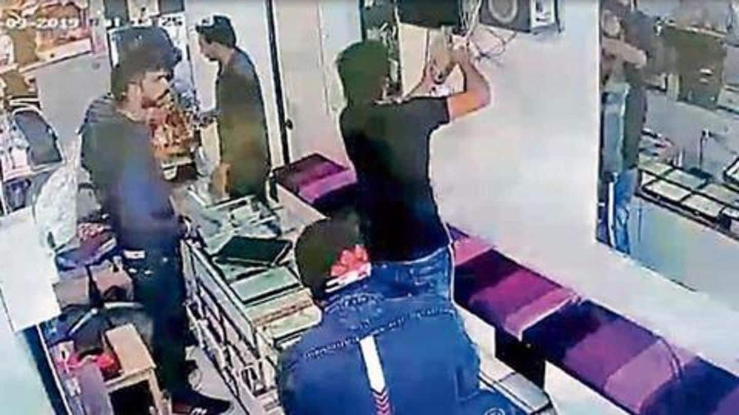 CCTV रिकॉर्डर समझ बदमाशों ने चुराया सेट-टॉप बॉक्स, असली रिकॉर्डर से हो गई पहचान