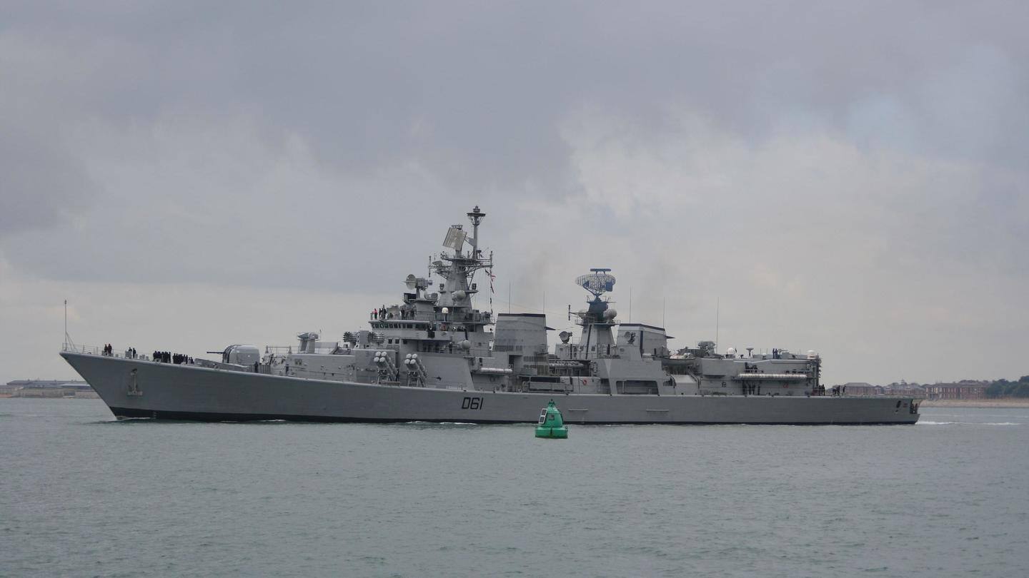 गलवान घाटी की झड़प के बाद भारत ने दक्षिण चीन सागर में तैनात किया जंगी जहाज