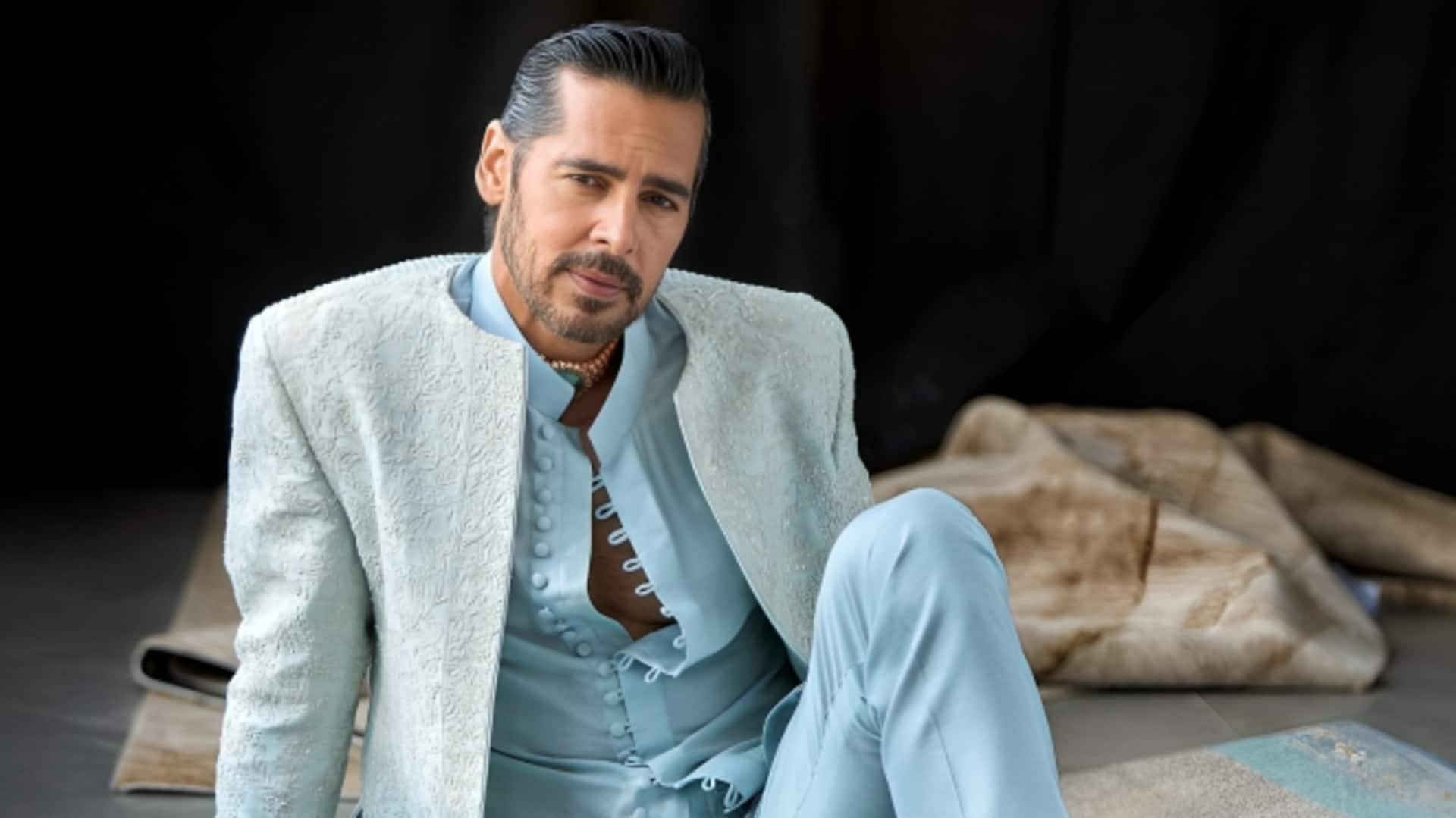 डिनो मोरिया के सिर से उठा पिता का साया, भावुक पोस्ट कर कहा आखिरी अलविदा