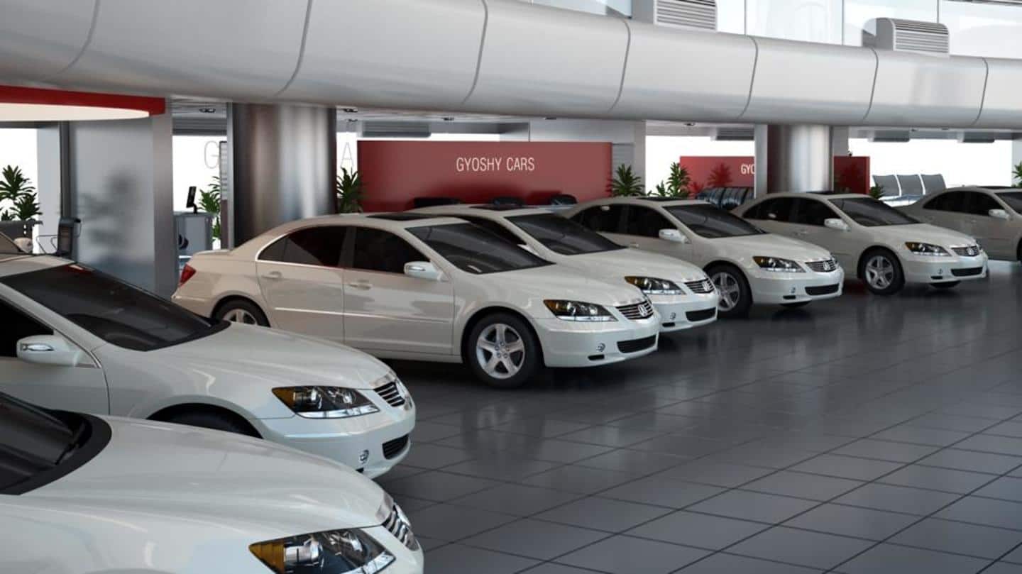 पिछले महीने किस कंपनी ने बेची कितनी कारें, कैसी हुई बिक्री? जानिये