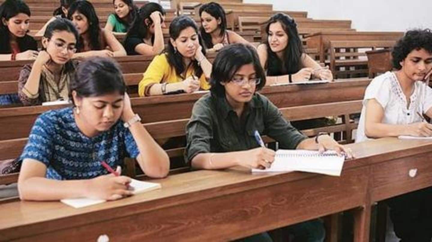 उत्तर प्रदेश: डेढ़ लाख छात्र बिना नामांकन के कर रहे पढ़ाई, परिषद ने जारी किए निर्देश