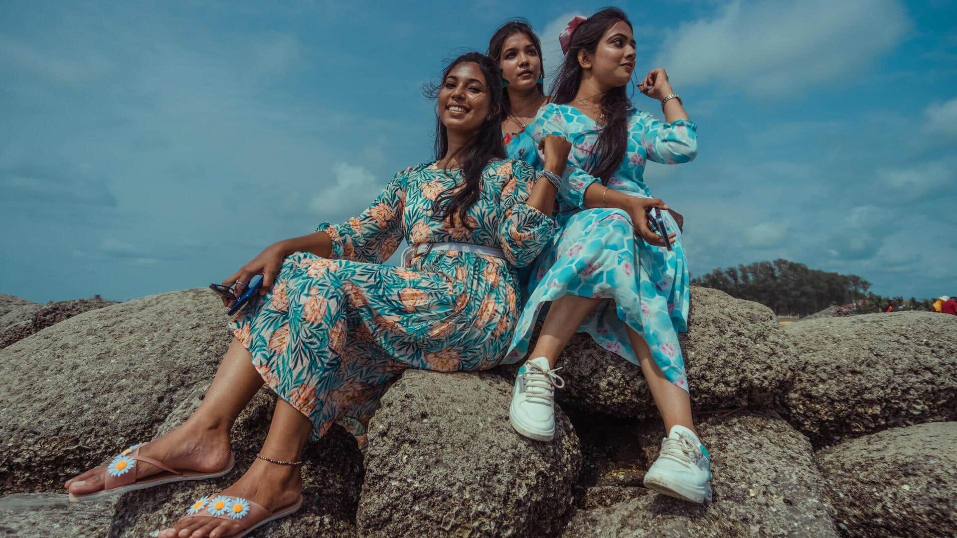 गोवा की यात्रा के लिए महिलाएं पहन सकती हैं ये पश्चिमी ड्रेस, लगेंगी सबसे ज्यादा खूबसूरत