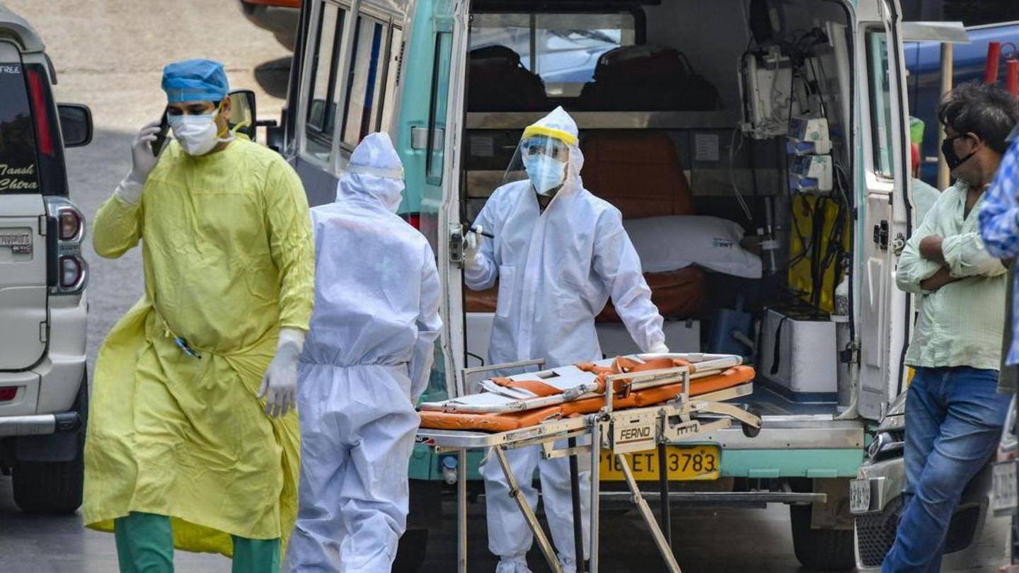 कोरोना वायरस: देश में बीते दिन 63,371 नए मामले, लगभग 900 की मौत