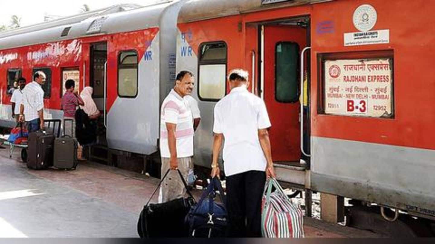 विशेष ट्रेनों में सात दिनों के लिए बुक हुई 45 करोड़ रुपये की दो लाख टिकटें