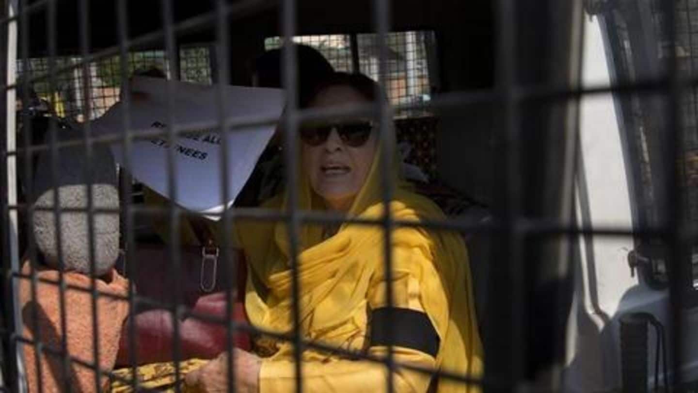 अनुच्छेद 370 हटाने के खिलाफ प्रदर्शन कर रहीं फारूक अब्दुल्ला की बहन और बेटी हिरासत में