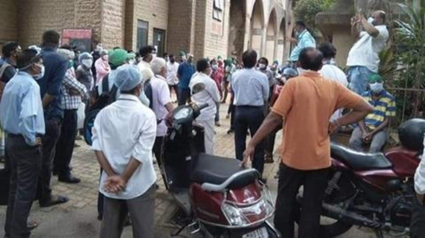 मुंबई: कर्मचारी की मौत के बाद अस्पताल के बाहर स्वास्थ्यकर्मियों का प्रदर्शन, नहीं दी थी छुट्टी