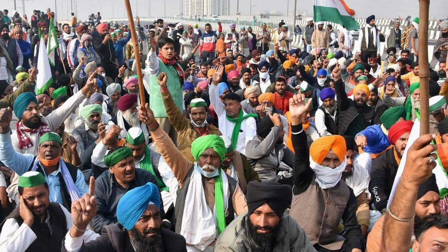 महात्मा गांधी की पुण्यतिथि पर अहिंसा का संदेश देने के लिए उपवास रख रहे आंदोलनकारी किसान