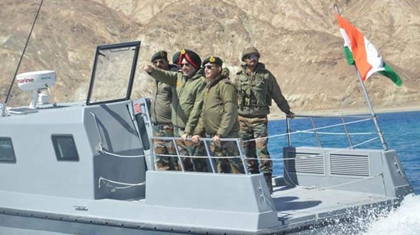 लद्दाख की पेंगोंग झील में चीन से मुकाबला करने के लिए शक्तिशाली बोट भेजेगी भारतीय नौसेना