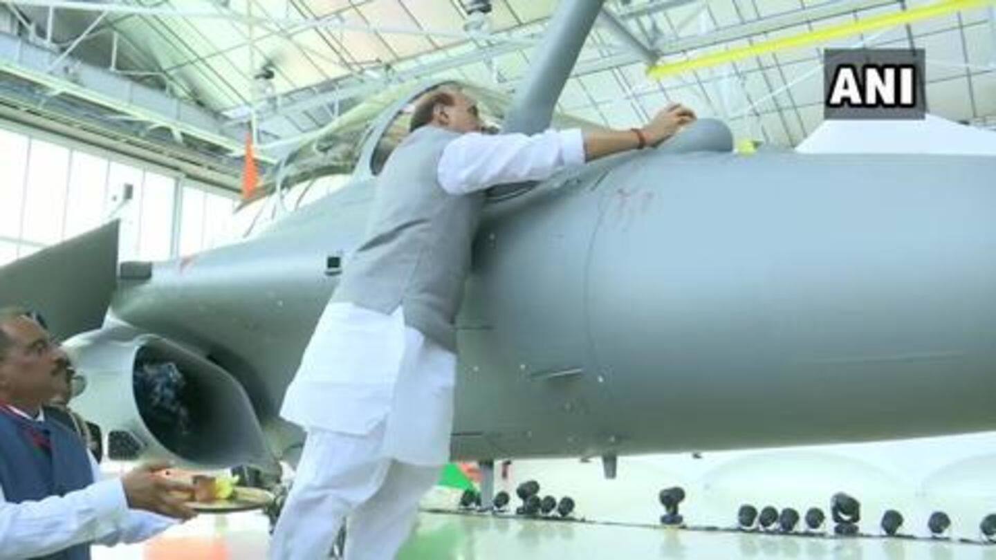 खत्म हुआ इंतजार, भारत को मिला अपना पहला राफेल लड़ाकू विमान