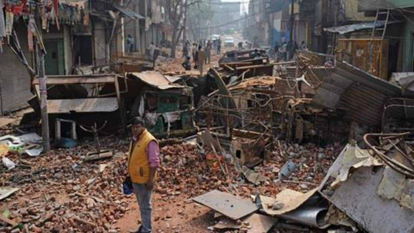 दिल्ली दंगों में 122 घरों, 322 दुकानों और 301 वाहनों को पहुंचा बड़ा नुकसान- अंतरिम रिपोर्ट
