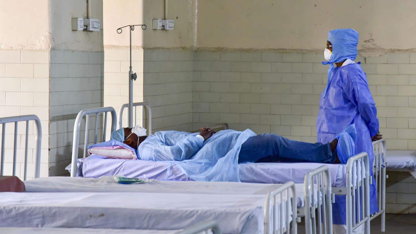 कोरोना वायरस: पुरानी मौतें जुड़ने के कारण भारत में मौतों की संख्या 12,000 के करीब