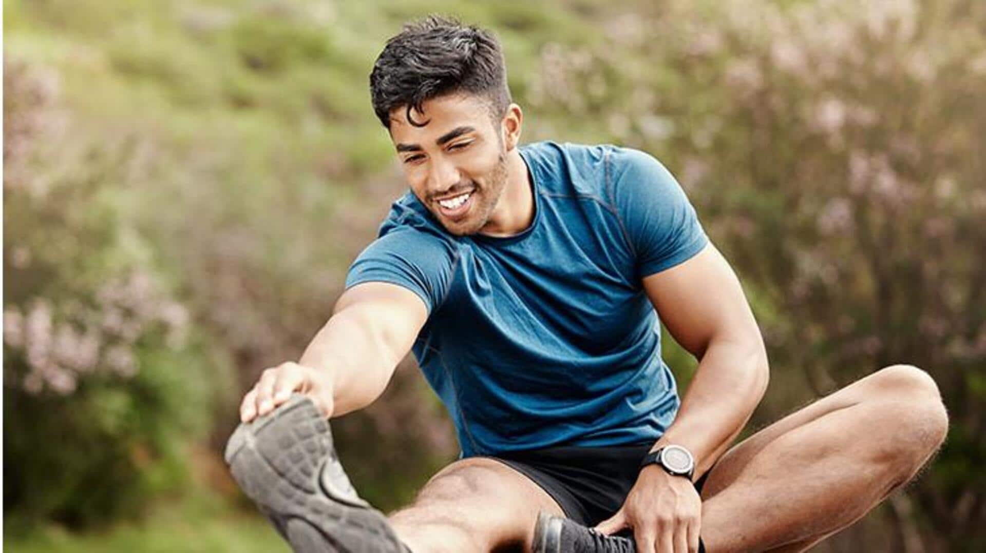 शरीर की अकड़न को दूर कर सकती हैं ये 5 स्ट्रेचिंग आदतें, रोजाना करें अभ्यास