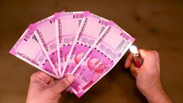 पैसों से जुड़े इन मिथकों से रहें दूर, नुकसान से रहेंगे सुरक्षित