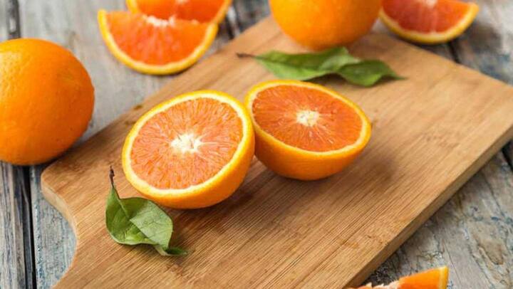स्वाद के साथ सेहत के लिए भी अच्छा है संतरा, जानिए इसके अद्भुत फायदे