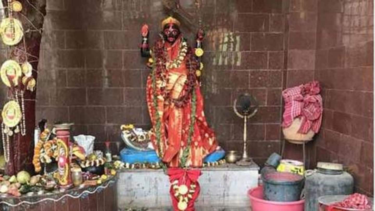कोलकाता: काली मां का "चाइनीज" मंदिर, प्रसाद में दिए जाते हैं नूडल्स