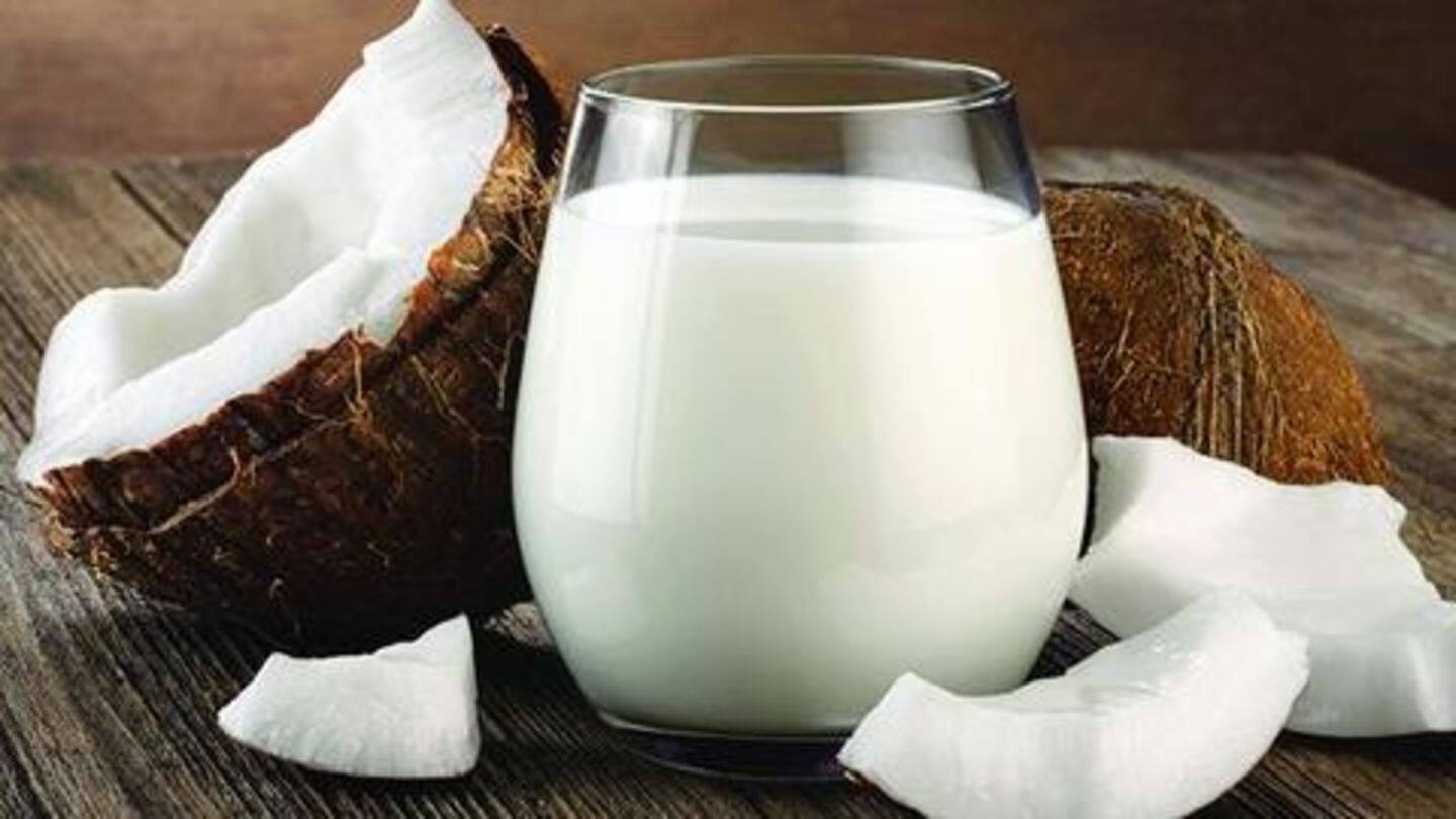 शरीर को सुरक्षा प्रदान करता है नारियल का दूध, जानें इसके चमत्कारी फायदे