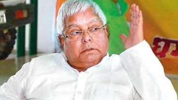रांची: फिर बिगड़ी लालू प्रसाद यादव की तबीयत, देखरेख के लिए RIMS पहुंची बेटी