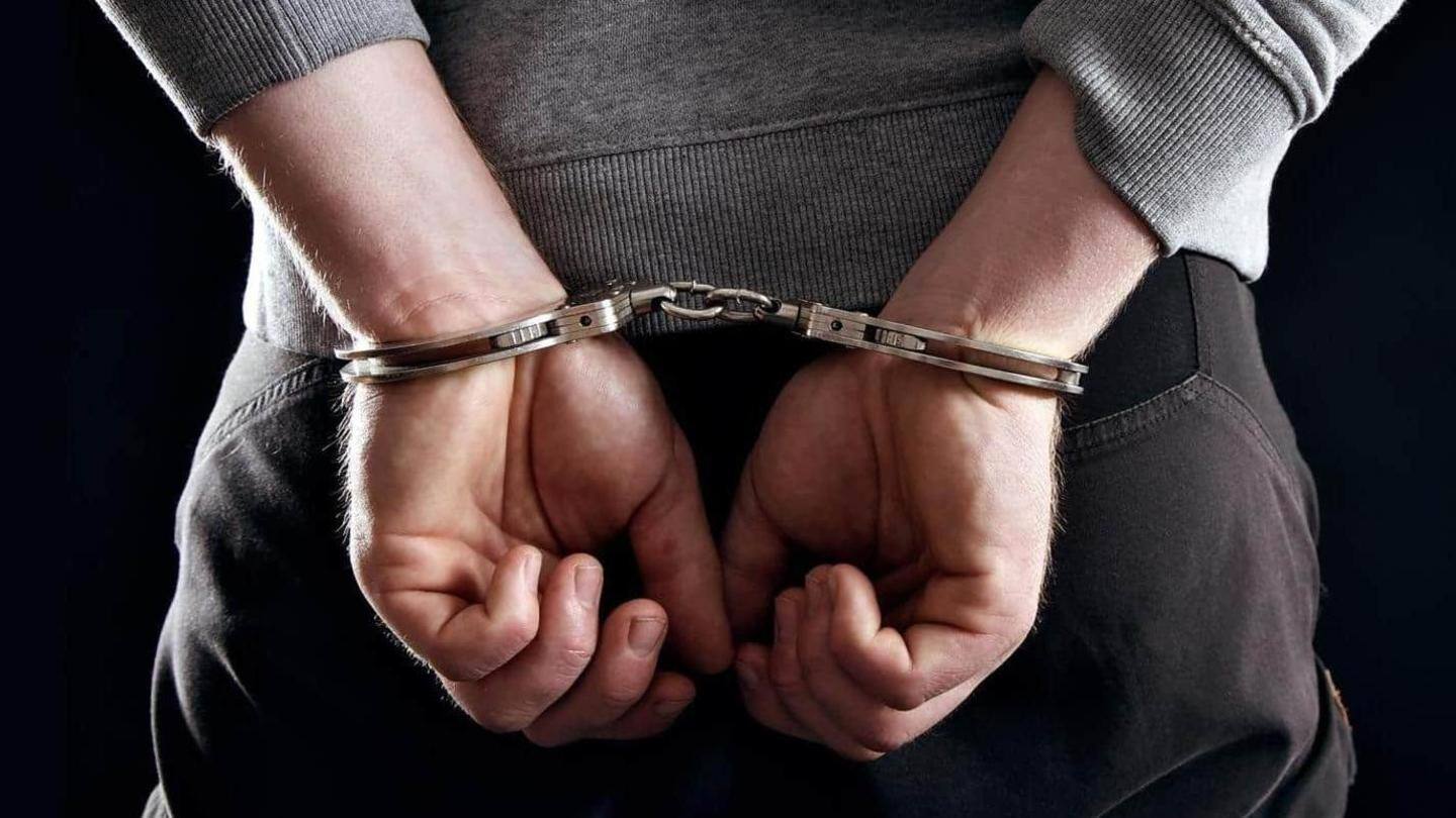 व्यास के वकील का दावा- प्रखर ने नहीं सुनाया कोई जोक व्यास के वकील का दावा- प्रखर ने नहीं सुनाया कोई जोक