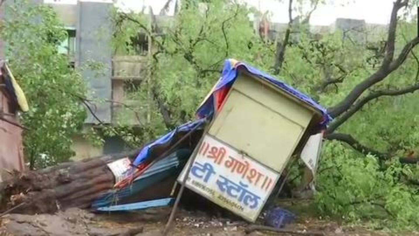 रायगढ़ में बिजली के पोल के नीचे दबने से एक की मौत रायगढ़ में बिजली के पोल के नीचे दबने से एक की मौत